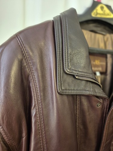 Vintage NWOT A&S Canada Men's Leather Bomber Jacket in Dark Brow - photo 3