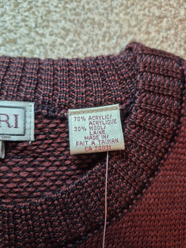 Vintage NWT Men's Burgundy Colour Block Plaid Knit Sweater L - photo 3