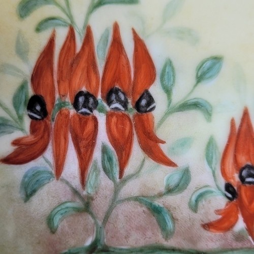 West Australian Sturt Pea Hand Painted Flowers on Small Trinket - photo 5