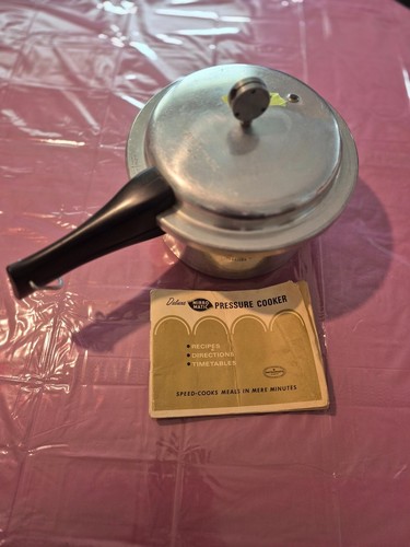 Vintage Mirro-Matic Aluminum Pressure Cooker with Black Handles - photo 2