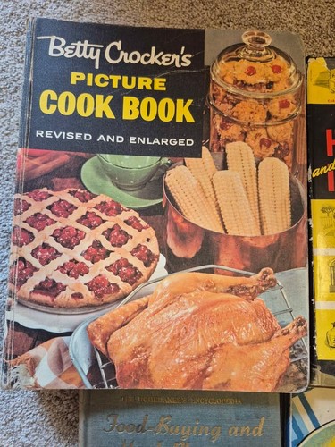 Vintage Book Lot: Cooking, Food Planning, and Home Repair - photo 2