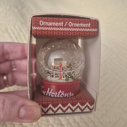 2015 Tim Hortons Snow Globe Christmas Tree Ornament New in Box