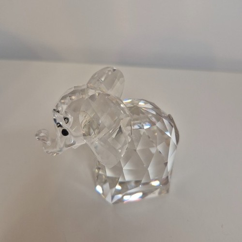 Vintage Large Swarovski Crystal Elephant Figurine Silver Tail Wi - photo 2