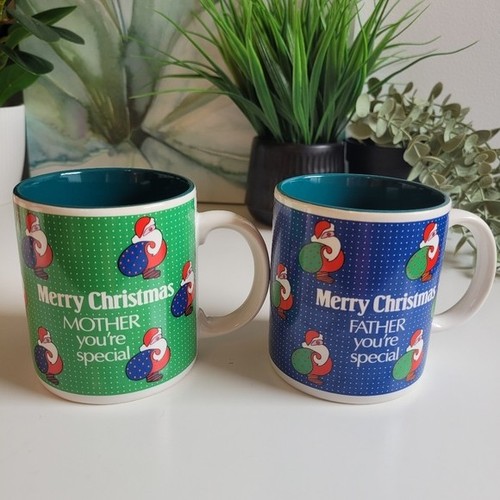 Vintage Christmas Holiday Mug Set Of 2 - Green and Blue