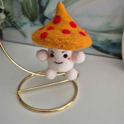 Hand Made Felted Orange Red Mushroom Toadstool Keychain - photo 2