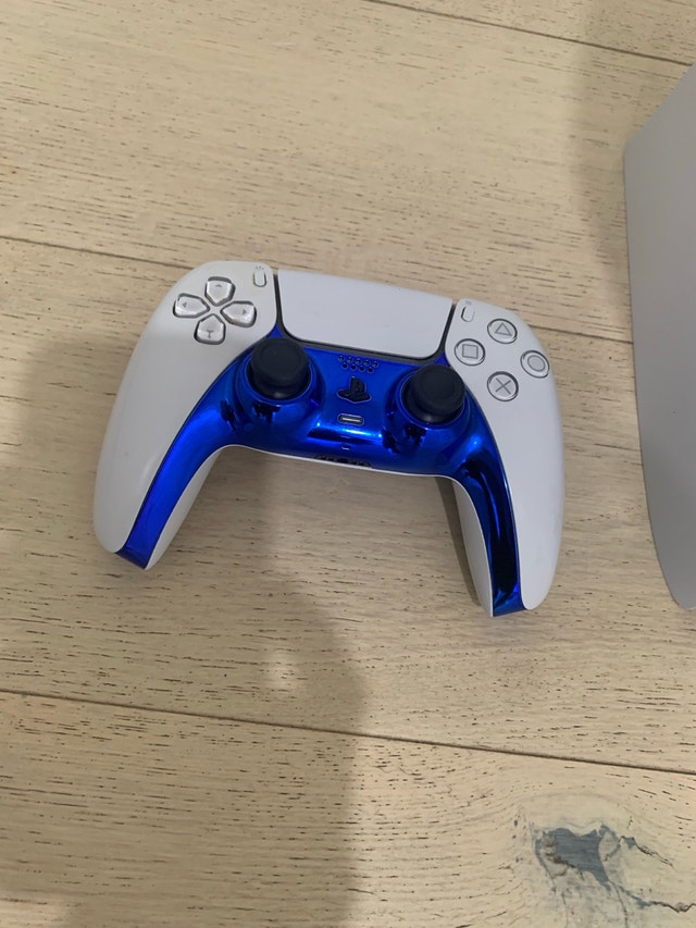 Custom PS5 Controller Blue/White - photo 2