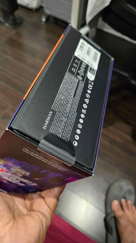 JBL Quantum 910 Wireless Gaming Headset – Brand New In Box - photo 3