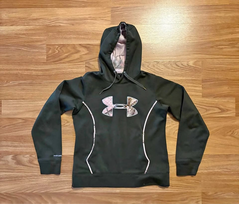 Under Armour Storm Hoodie Small