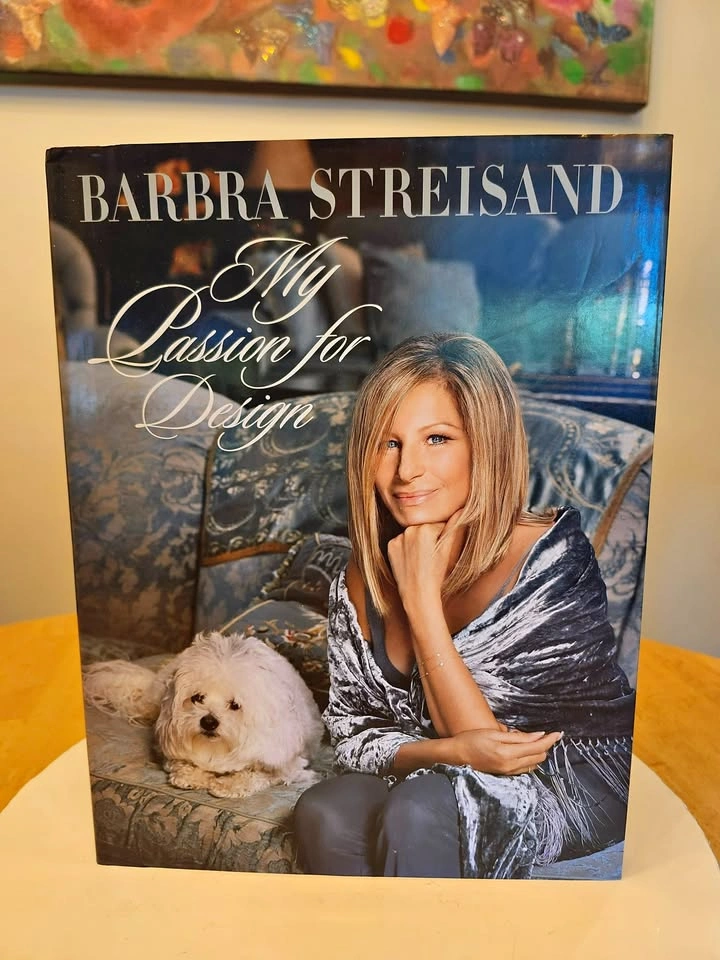 🏈 Barbara Streisand Hard Cover Coffee Table Book