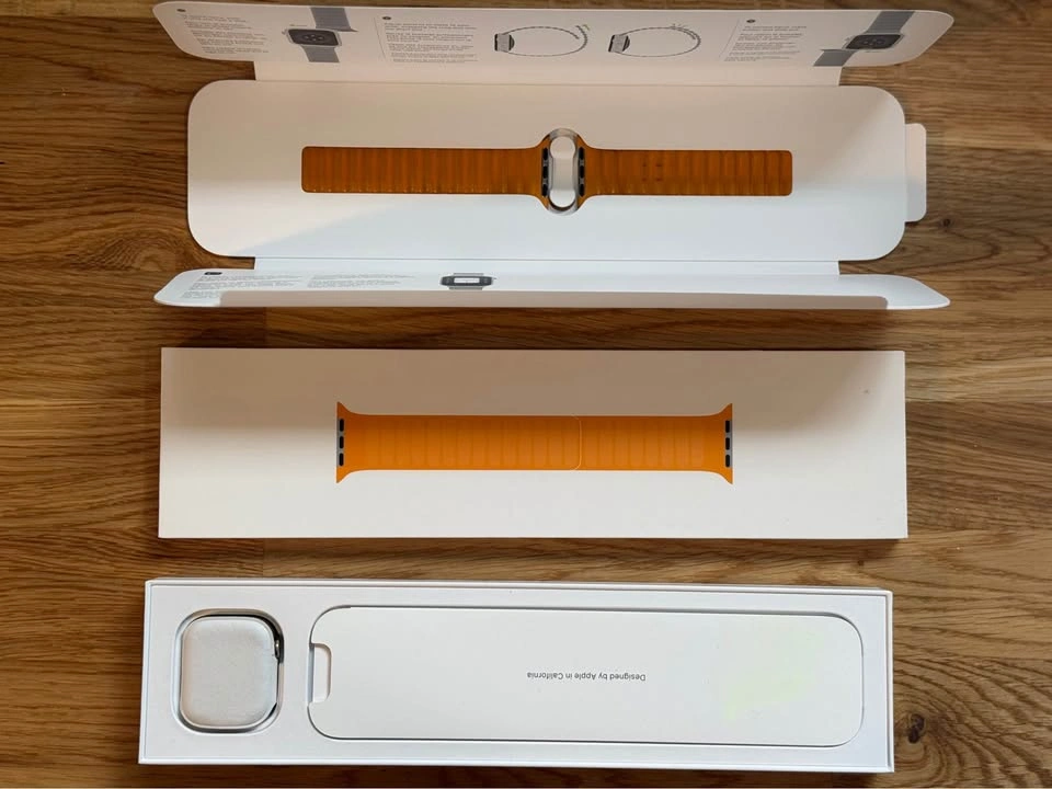 Apple Watch Series 7 – 41mm Gold Stainless Steel – GPS + Cellula - photo 3