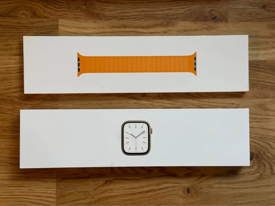 Apple Watch Series 7 – 41mm Gold Stainless Steel – GPS + Cellula - photo 4