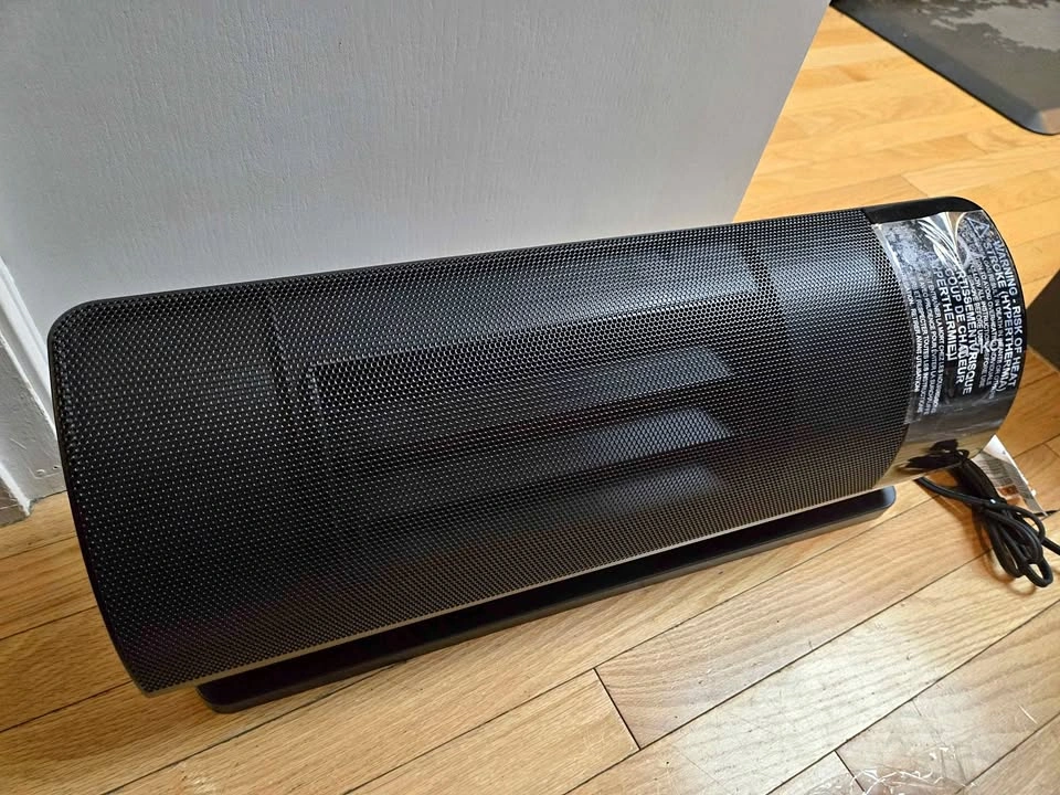 Lasko Low-Profile Ceramic Heater w/ Remote & Box – Like New!