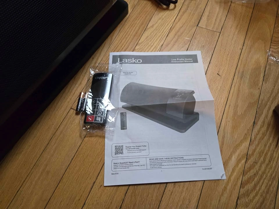 Lasko Low-Profile Ceramic Heater w/ Remote & Box – Like New! - photo 2