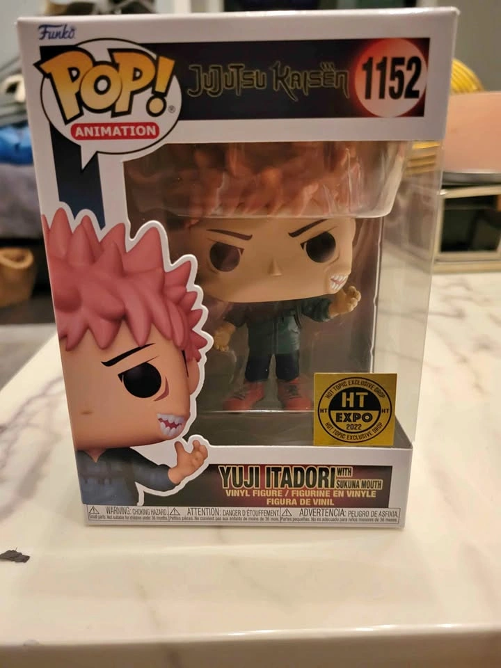Yuji itadori funko pop HOT TOPIC EXCLUSIVE brand new