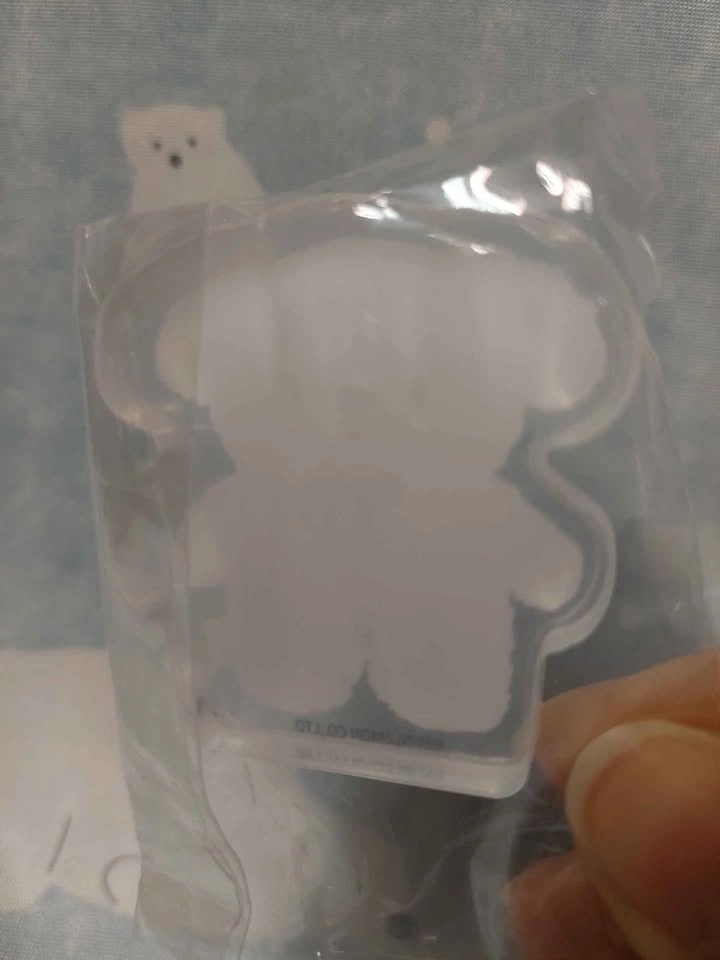 Gashapon - Sunlemon White Dog Acrylic Stand 🏈 - photo 2
