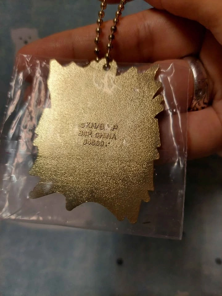 My Hero Academia - All Might Metal Keychain 🏈 - photo 2