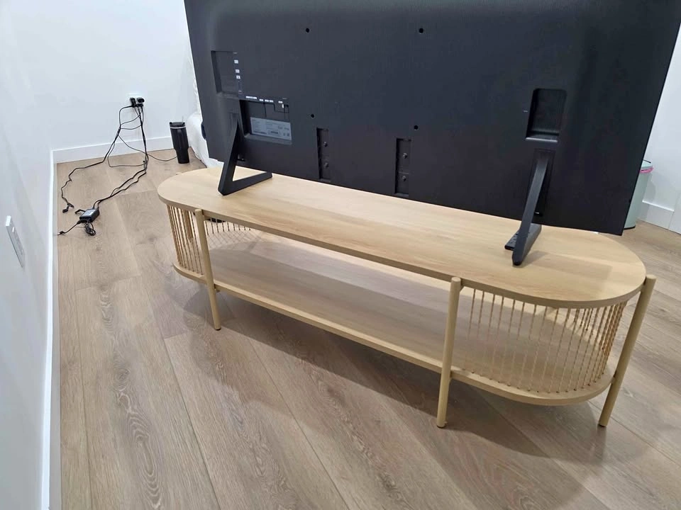 Modern Oak TV Stand with Lower Shelf