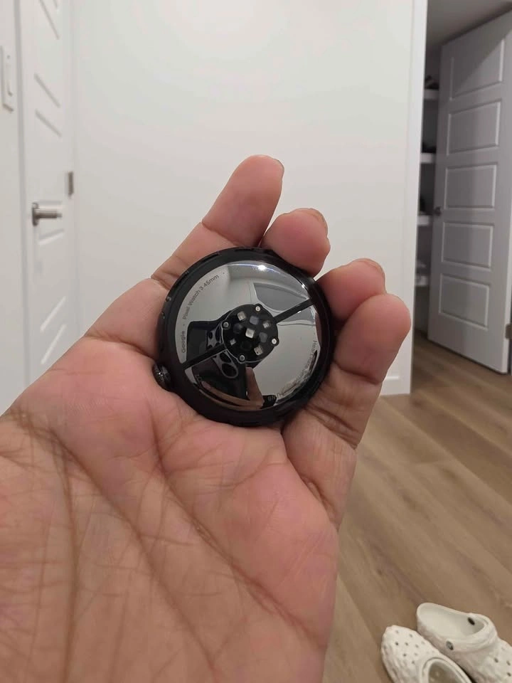 Google Pixel Watch 3 – 45mm LTE - photo 4