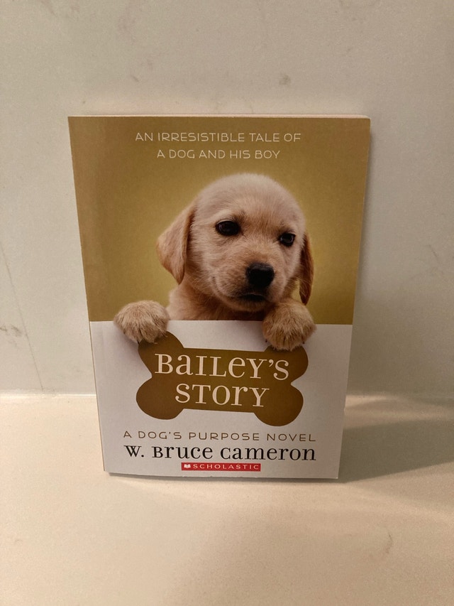 🏈 Bailey's Story by W. Bruce Cameron
