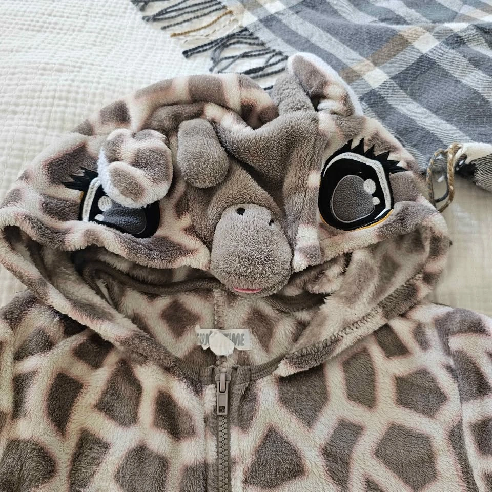 Cute Giraffe Hooded Onesie Pajamas Size XS - photo 2