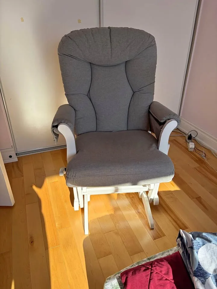 Rocking chair with foot rest thumbnail