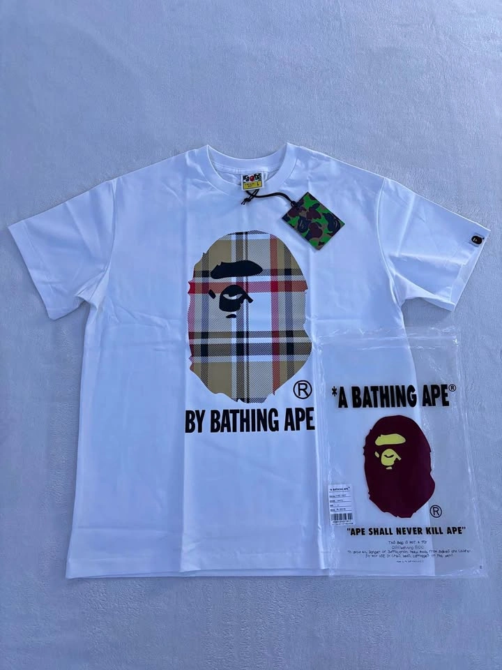 BAPE T-Shirt White Size L