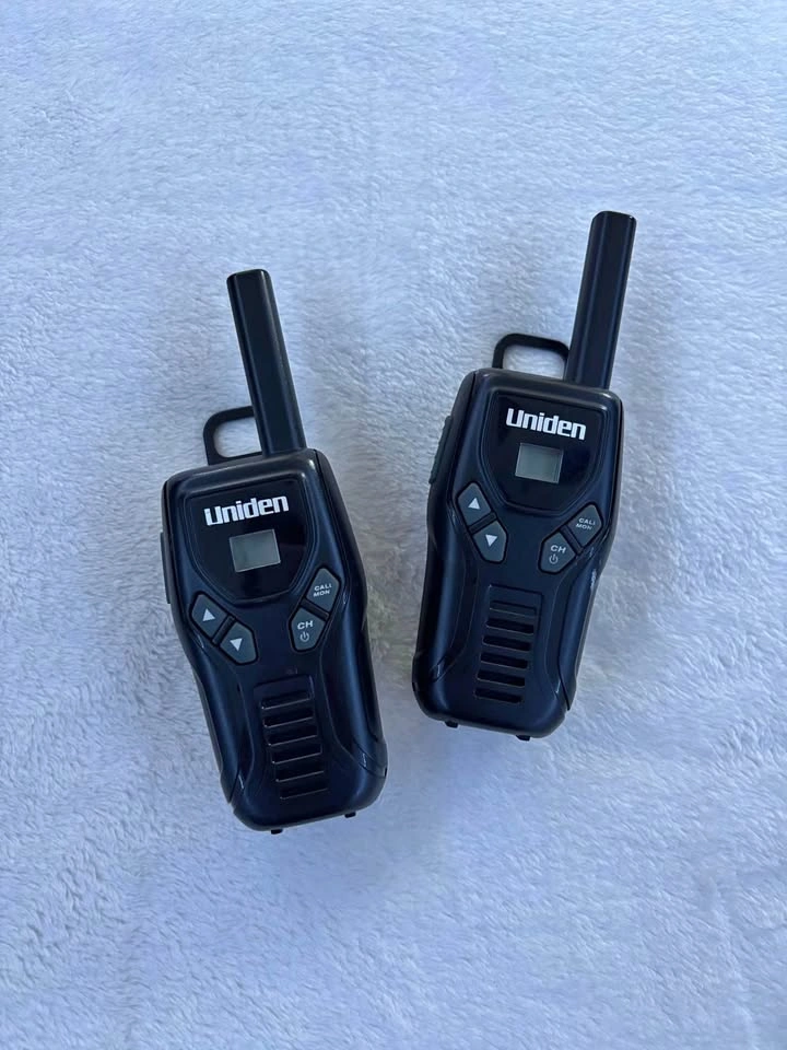 Uniden GMRS Two-Way Radios/Walkie-Talkies