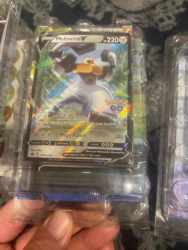 Pokémon Mewtwo Melmetal Corviknight Noivern Pokémon Battle Figur - photo 3