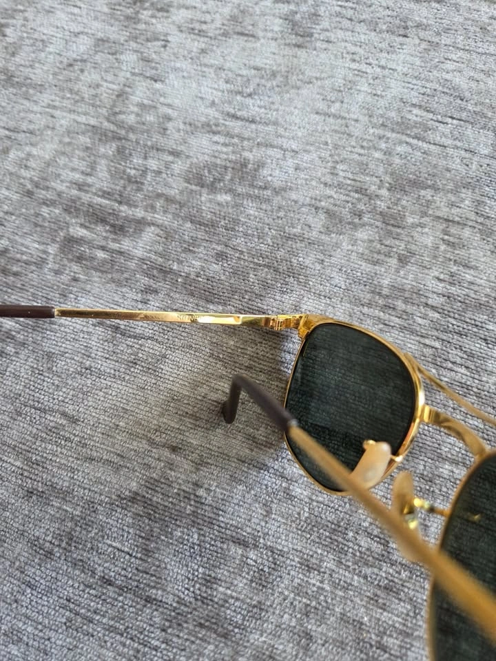 Vintage Bausch & Lomb Ray-Ban Signet Sunglasses - photo 3