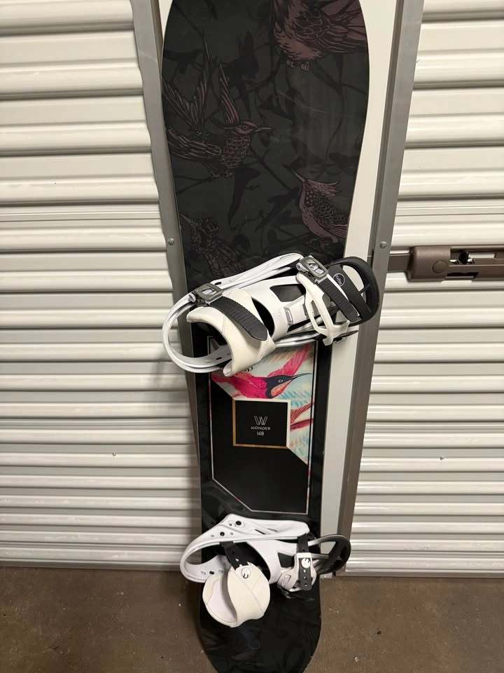 Salomon Snowboard with burton binding set. Pickup: Kips Bay - photo 3