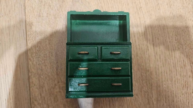 Vintage Sylvanian Families #3108 Welsh Dresser – Complete – 1987 - photo 3