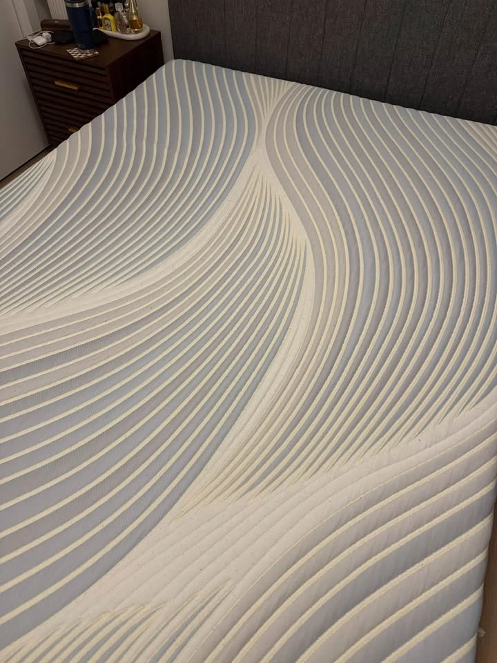 Bloom Sol Queen Mattress - photo 4