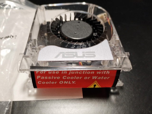 ASUS Optional Fan - Water Cooling Or Passive CPU Only