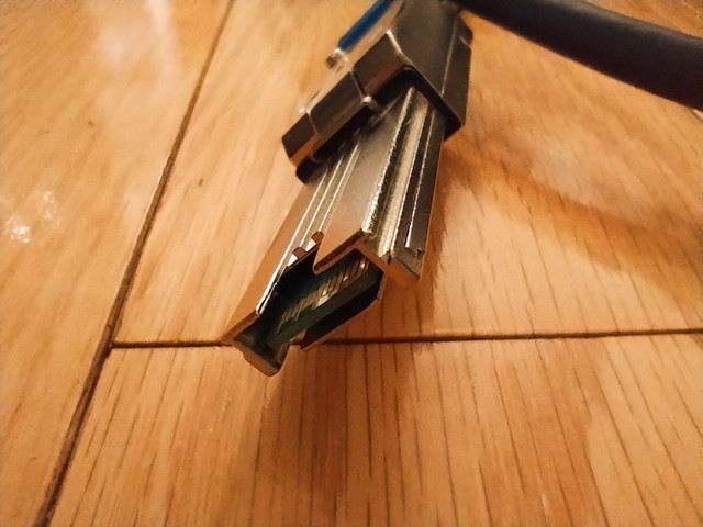 4 x SAS / Infiniband To Mini SAS Cable - 1M (RAID) - photo 3