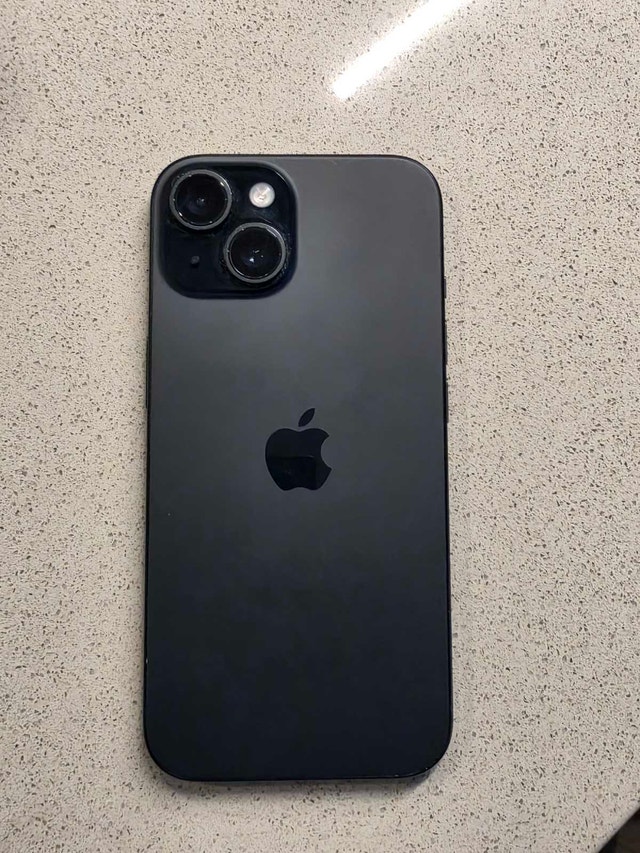 iphone 15 128gb black - photo 2