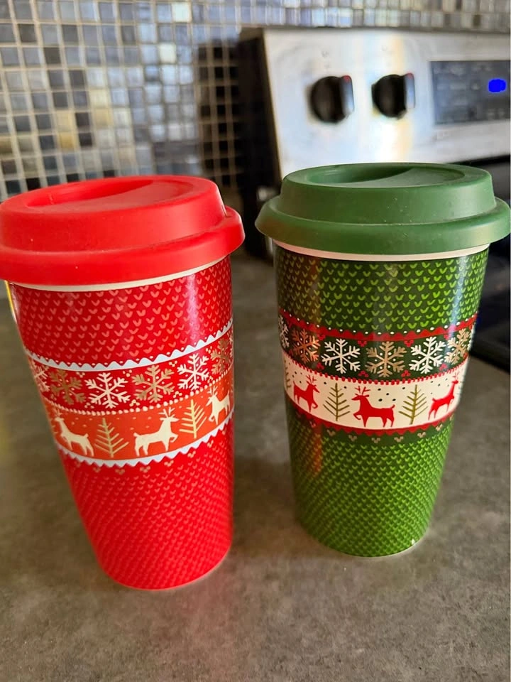 Set of 2 Christmas Travel Mugs