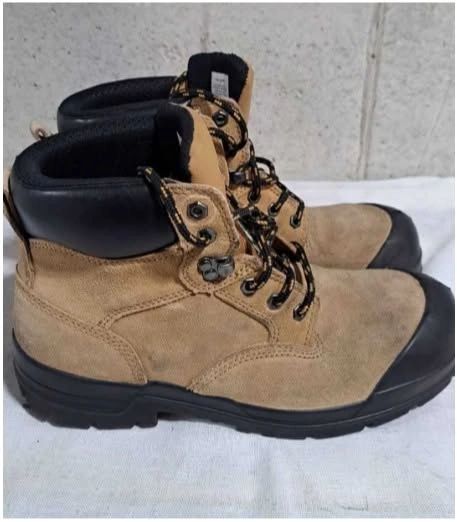Workload Safety Boots - Size 9 - CSA Green Triangle - photo 2