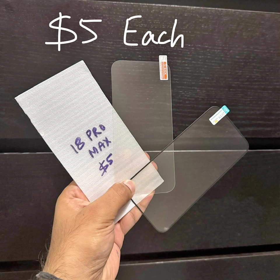 iPhone 18 PRO MAX Tempered glass screen protector
