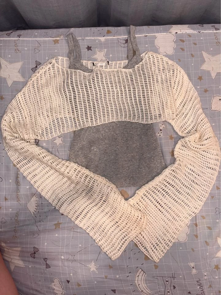 Cream Crochet Shrug - photo 4