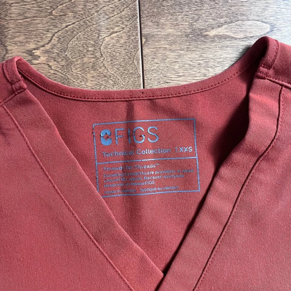 Figs XXS women’s scrub top - photo 2