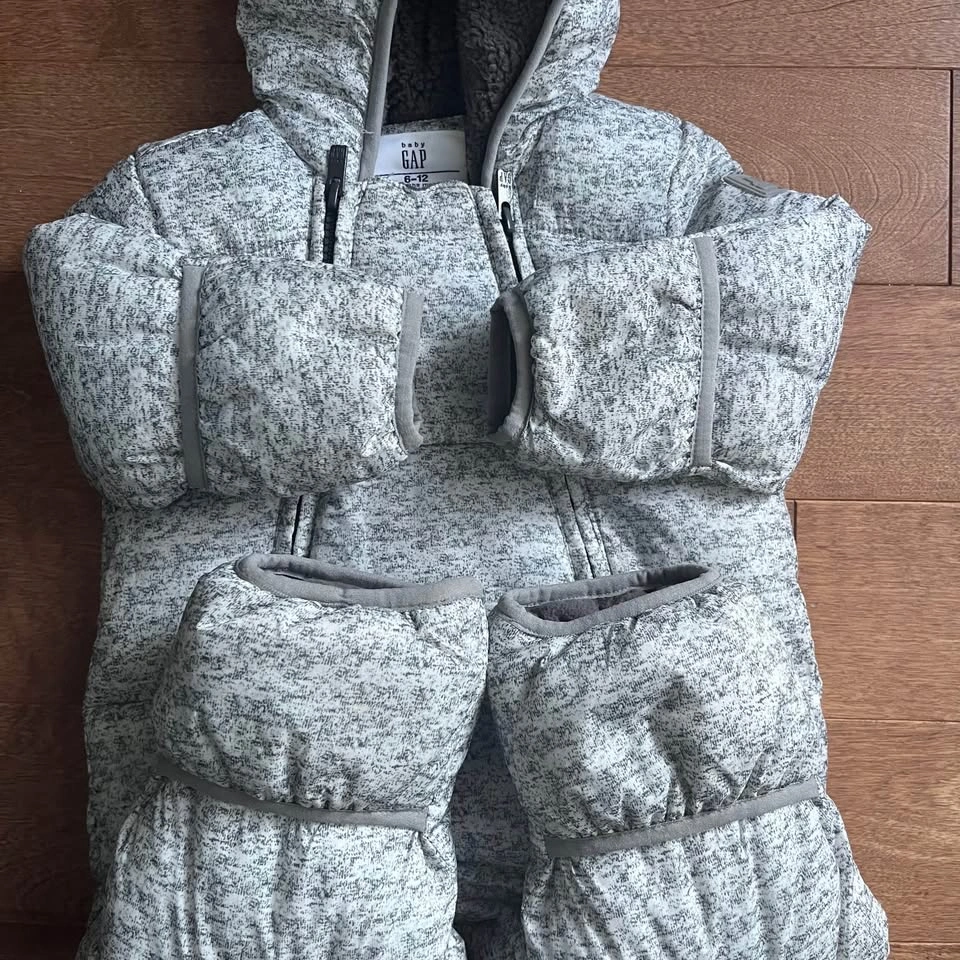 Gap baby 6-12m snowsuit unisex - photo 3