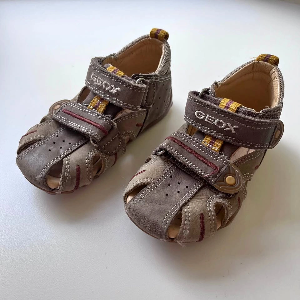 Geox toddler boys sandals sz 6 1/2