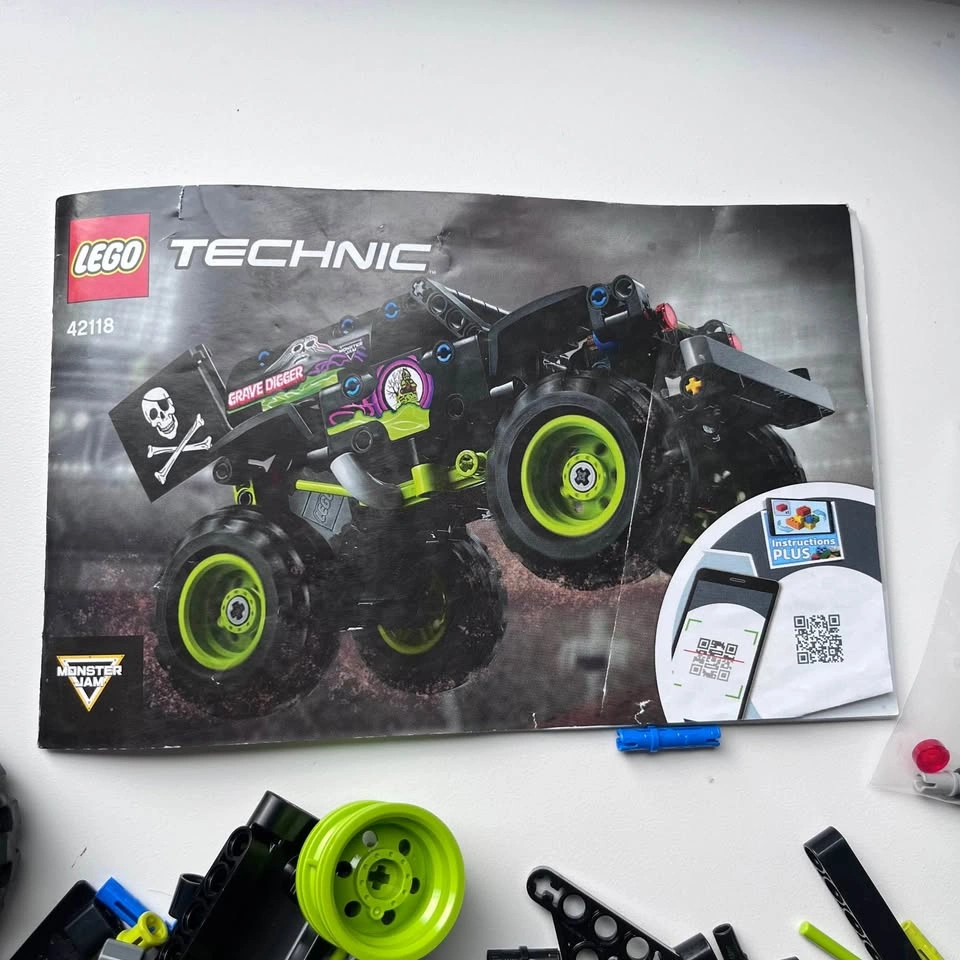 Lego 42118 Monster truck - photo 2