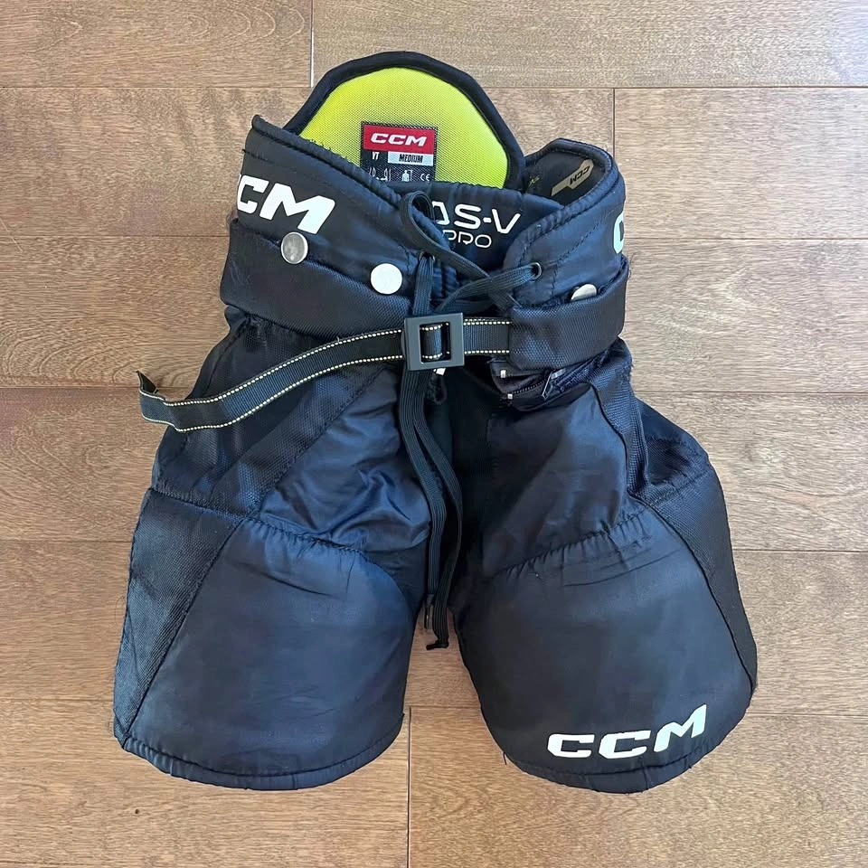 CCM youth medium hockey pants