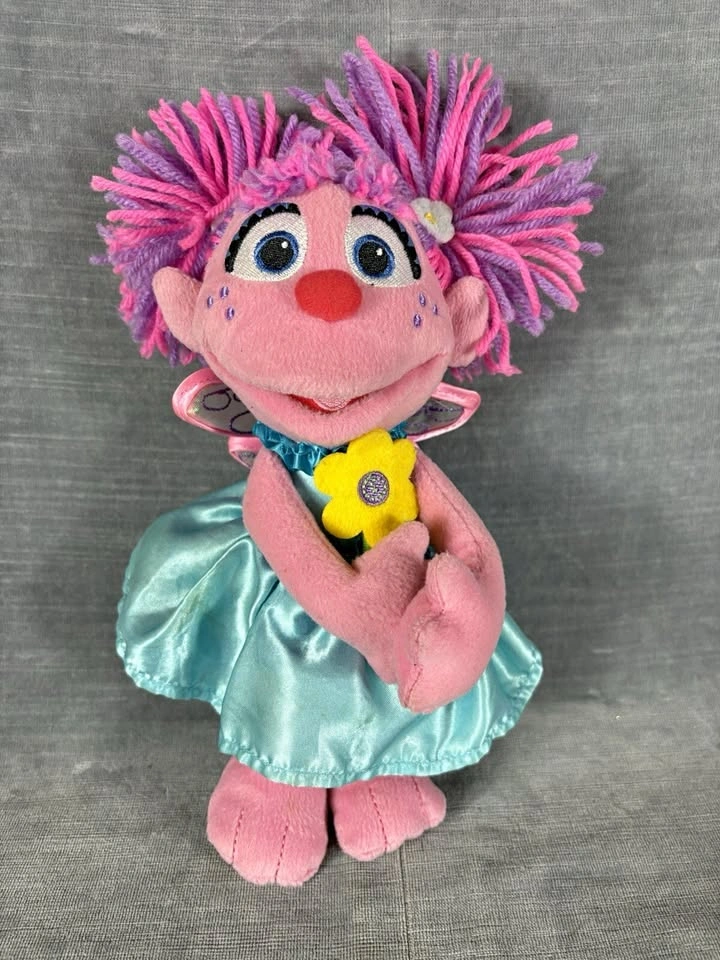 GUND ABBY CADABBY Sesame Street Fairy Wings Flower Plush