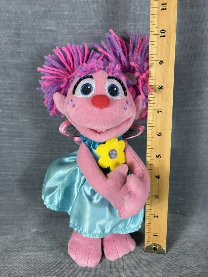 GUND ABBY CADABBY Sesame Street Fairy Wings Flower Plush - photo 3