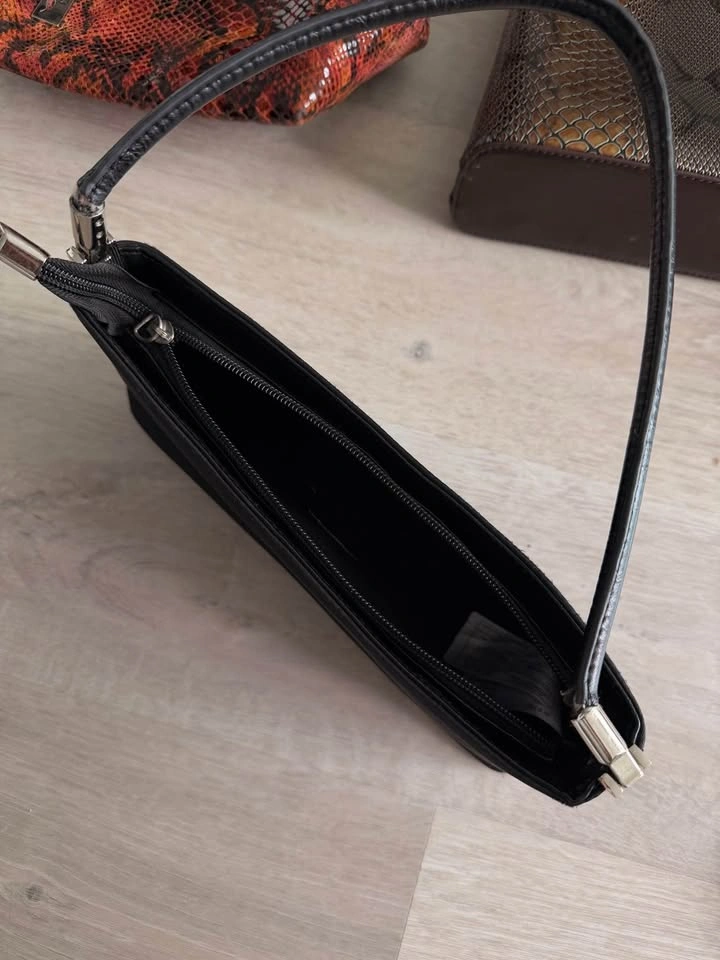 Vintage Purse - photo 4