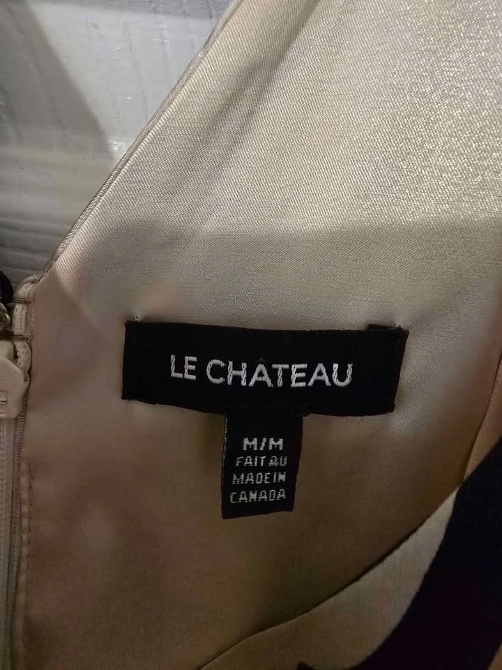 LeChateau satin dress medium - photo 2