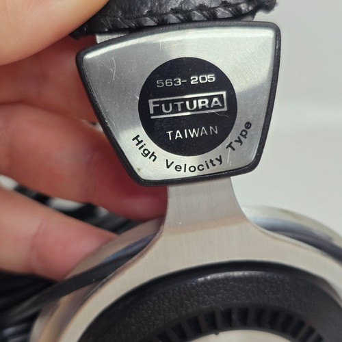 Futura Professional Series Ultra Light Stereophone Headphones - photo 4