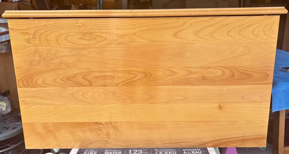 Pine Toy/Blanket Box